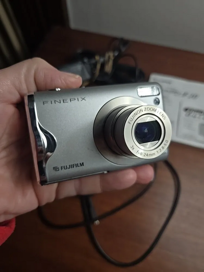 Fuji F20 Image