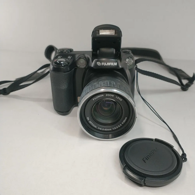 Fuji FinePix S5200 Image