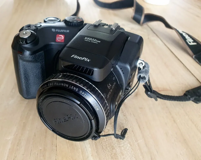 Fuji S602 Zoom Image