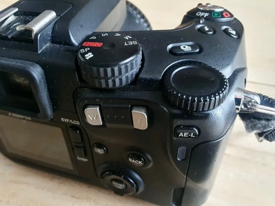 Fuji S602 Zoom Image
