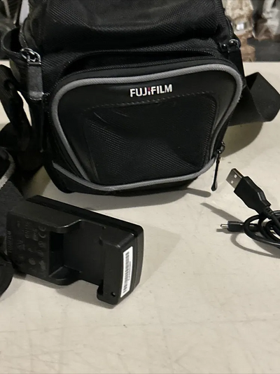 Fujifilm SL240 Image