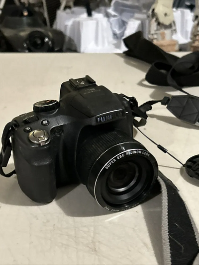 Fujifilm SL240 Image