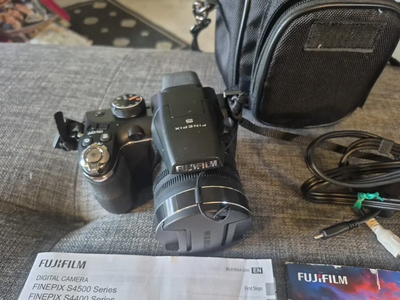 Fujifilm Finepix s4500 Image