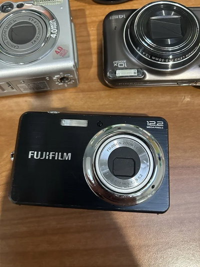 Fujifilm LOT OF 4 Image