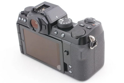 Fujifilm X-S10 XF18-55mm Kit - Black Image