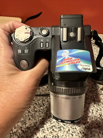 Fujifilm 6900Z Image