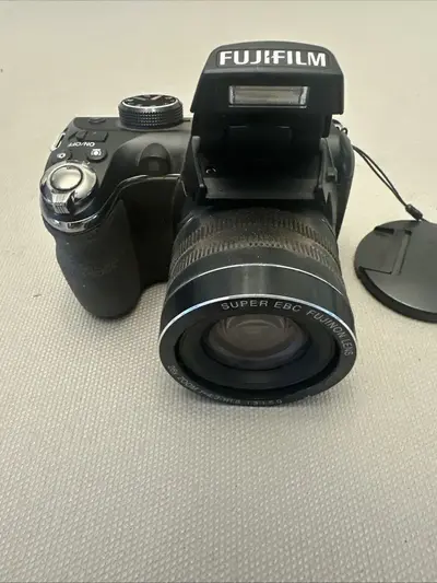 Fujifilm S4300 Image