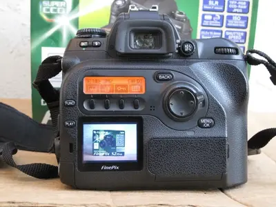 Fujifilm S2 Pro Image