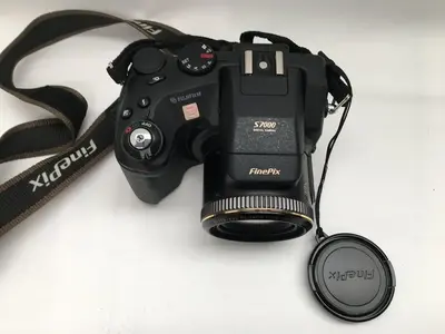 Fujifilm S7000 Image