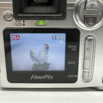 Fujifilm FinePix 3800 Image