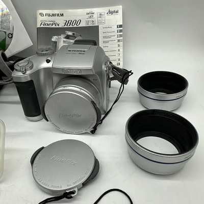 Fujifilm FinePix 3800 Image