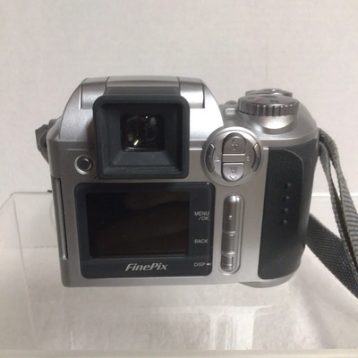 Fujifilm FinePix 3800 Image