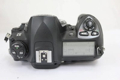 Fujifilm S5 Pro Image