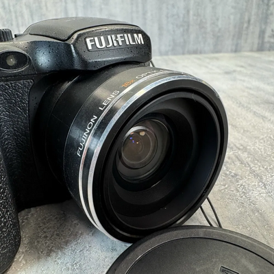 Fujifilm S1800 Image