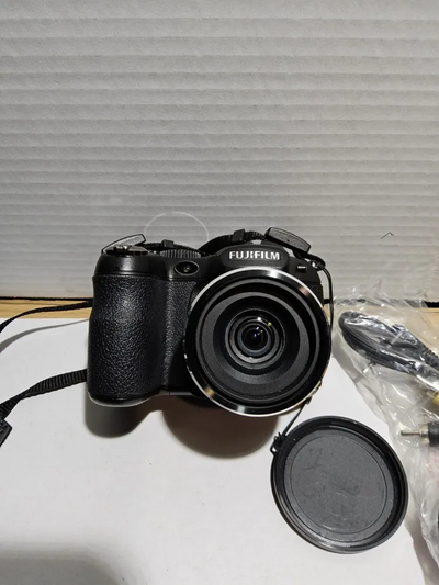 Fujifilm S1800 Image