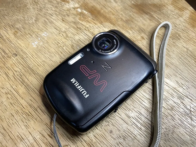 Fujifilm Z33 WP Image