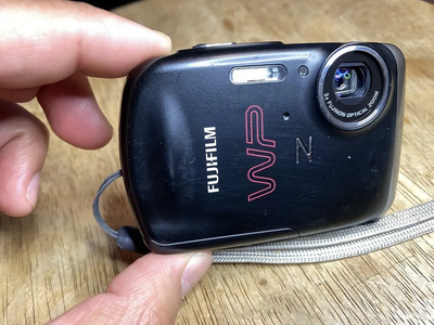 Fujifilm Z33 WP Image