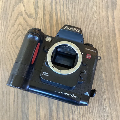 Fujifilm S2 Pro Image
