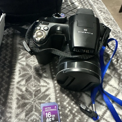 Fujifilm S4400 Image