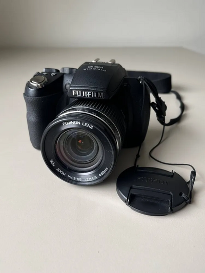 Fujifilm HS10 Image