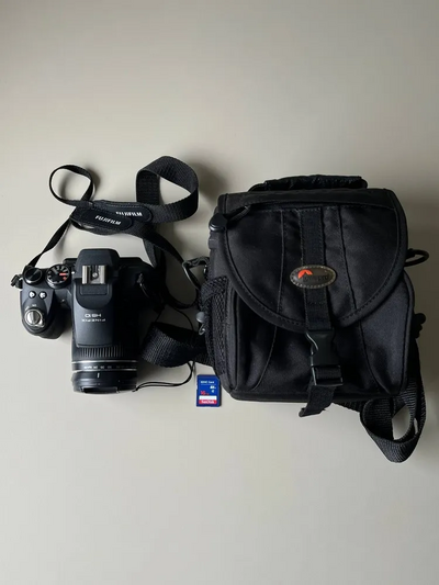 Fujifilm HS10 Image