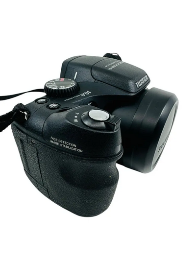 Fujifilm S2000HD Image