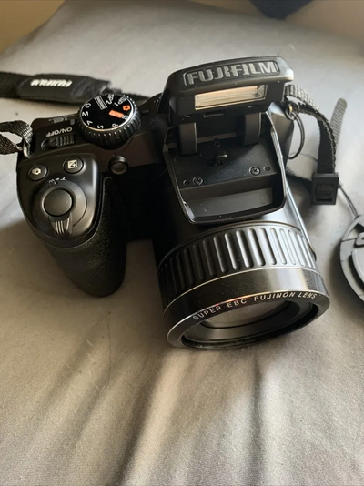 Fujifilm FinePix S Image