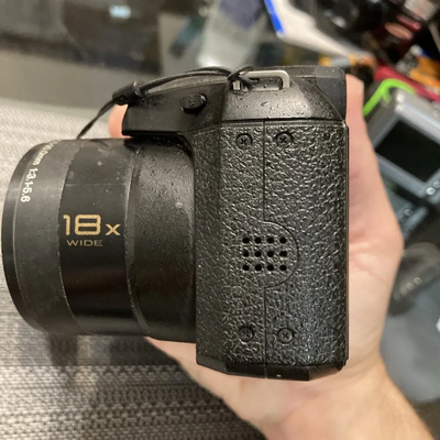 Fujifilm S2800HD Image
