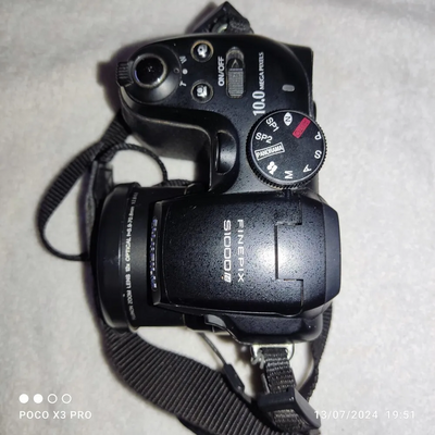 Fujifilm S1000fd Image