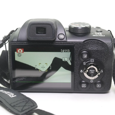 Fujifilm S4250WM Image