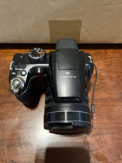 Fujifilm S4250WM Image