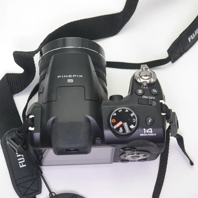 Fujifilm S4250WM Image