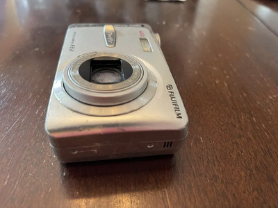 Fujifilm Finepix f650 Image