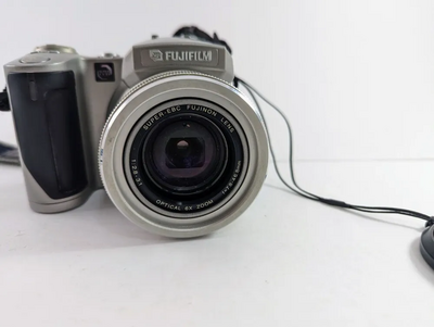 Fujifilm 4900 Zoom Image