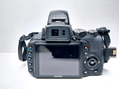 Fujifilm HS330 EXR Image