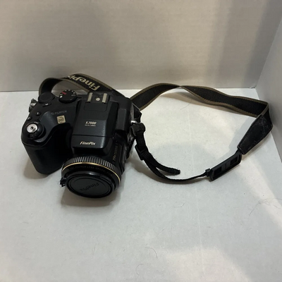 Fujifilm FinePix S7000 Image