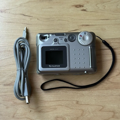 Fujifilm FinePix 1300 Image