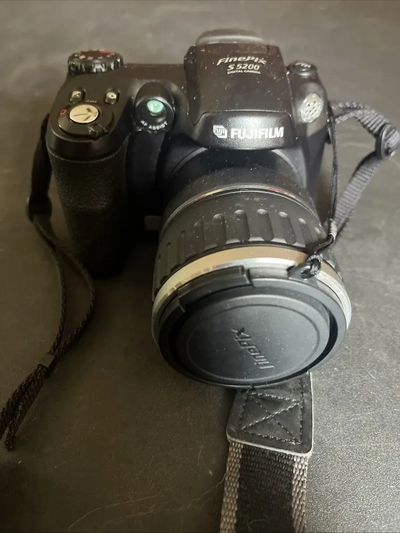 Fujifilm FinePix S5200 Image