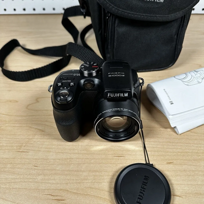 Fujifilm Finepix s1000fd Image