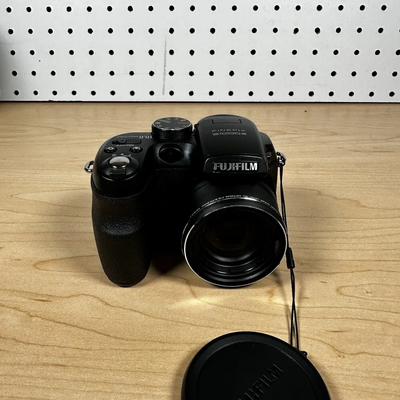 Fujifilm Finepix s1000fd Image