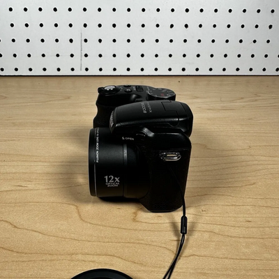 Fujifilm Finepix s1000fd Image