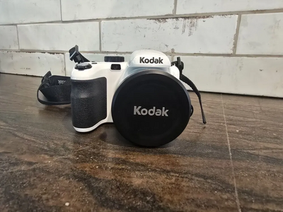 KODAK AZ421 Image