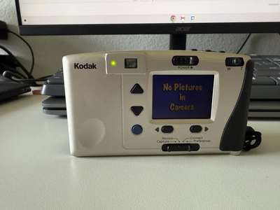 KODAK DC215 Image