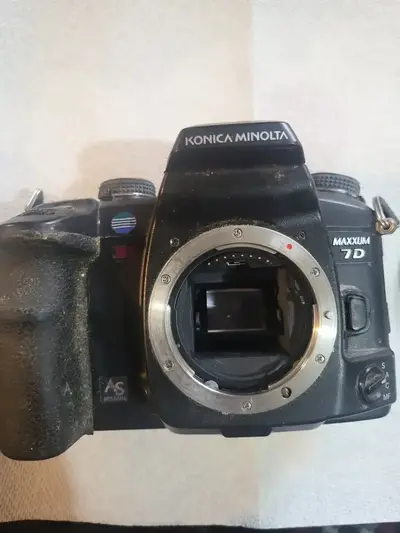 Konica Minolta Maxxum 7D Image
