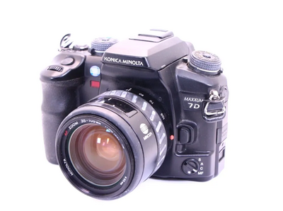 Konica Minolta 7D Image