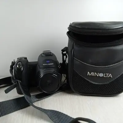 Konica Minolta Z3 Image