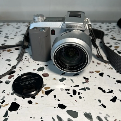 Konica Minolta 5 Image