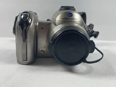 Konica Minolta DiMAGE Z3 Image