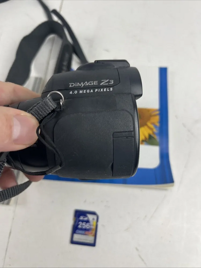 Konica Minolta DiMAGE Z3 Image