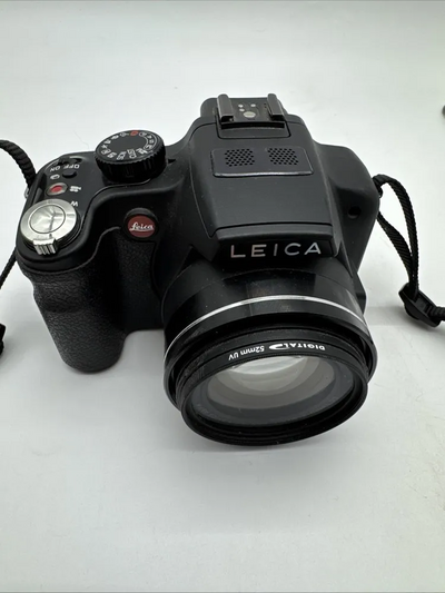 Leica V-LUX 2 Image